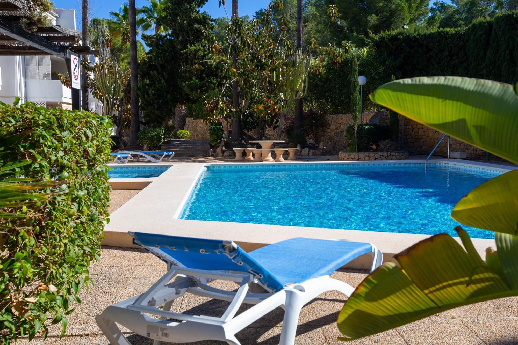 אלתיאה Apto Fully Equiped Con Piscina Y Gratis Parking מראה חיצוני תמונה